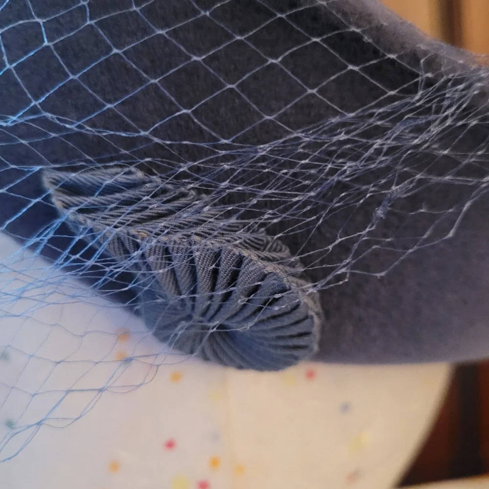 Elegant Blue Veil Hat - Picture 5 of 11